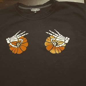 Crewneck pumpkin Tata twisters